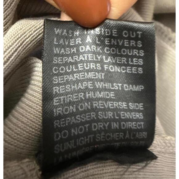 🆕LISTING🆕 Allsaints Spitalfields putty colored hoodie originally $269 - Picture 7 of 7